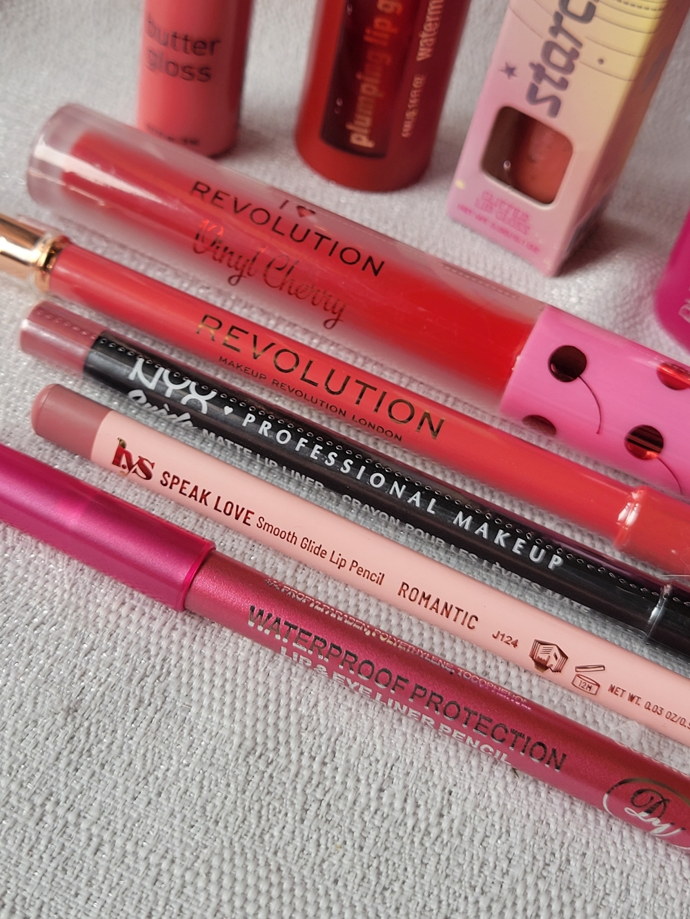 9 Piece Lippie Bundle with Metallic Purple Pouch - Picture 4 of 4